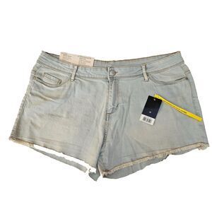 NWT Esmara Cut Off Light Wash Denim Shorts Women's Size 32 Mid Rise Frayed Hem